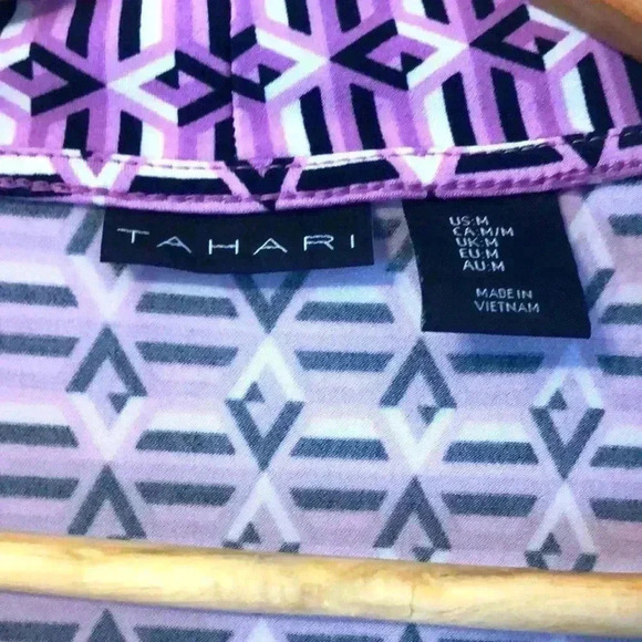 TAHARI Women Sleeveless Tied V-Neck Stretch Jersey Top - Picture 4 of 5